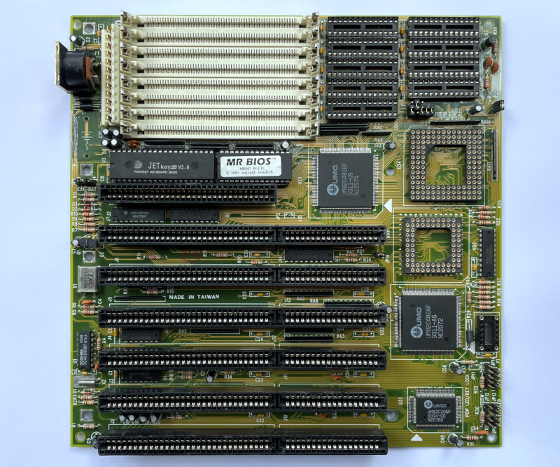 motherboard_386_unknown_um82c482.jpg