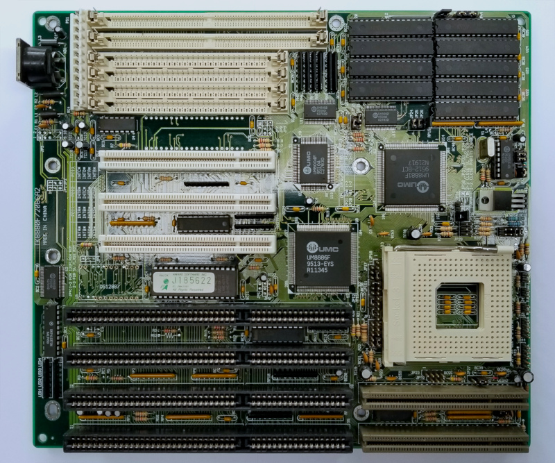 motherboard_486_chicony_tk8880f.jpg