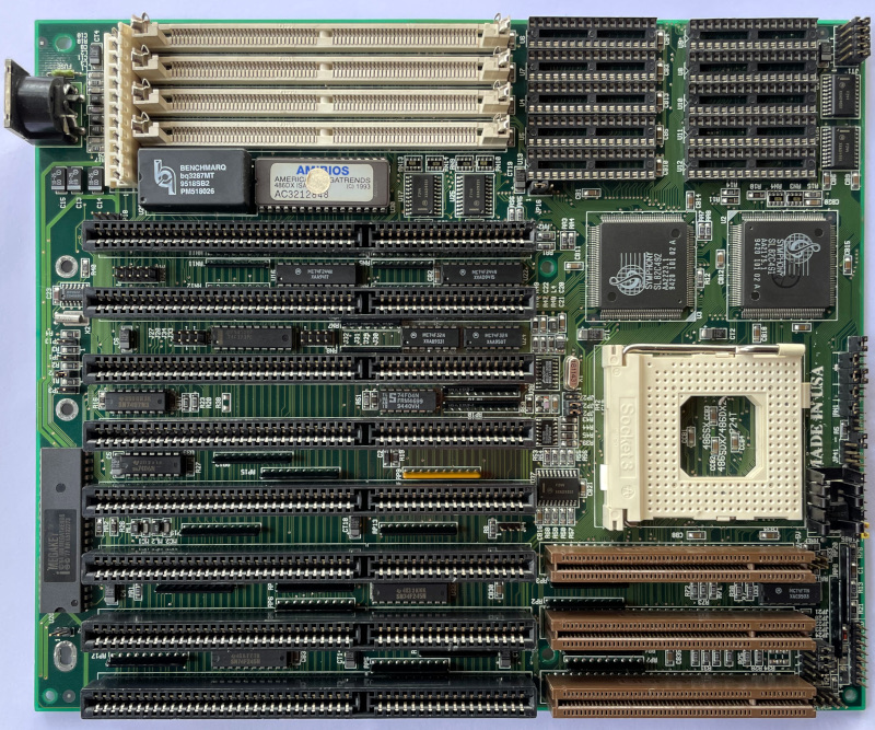 motherboard_486_young_micro_systems_vega_486_green_pc___vs486g-3vl.jpg