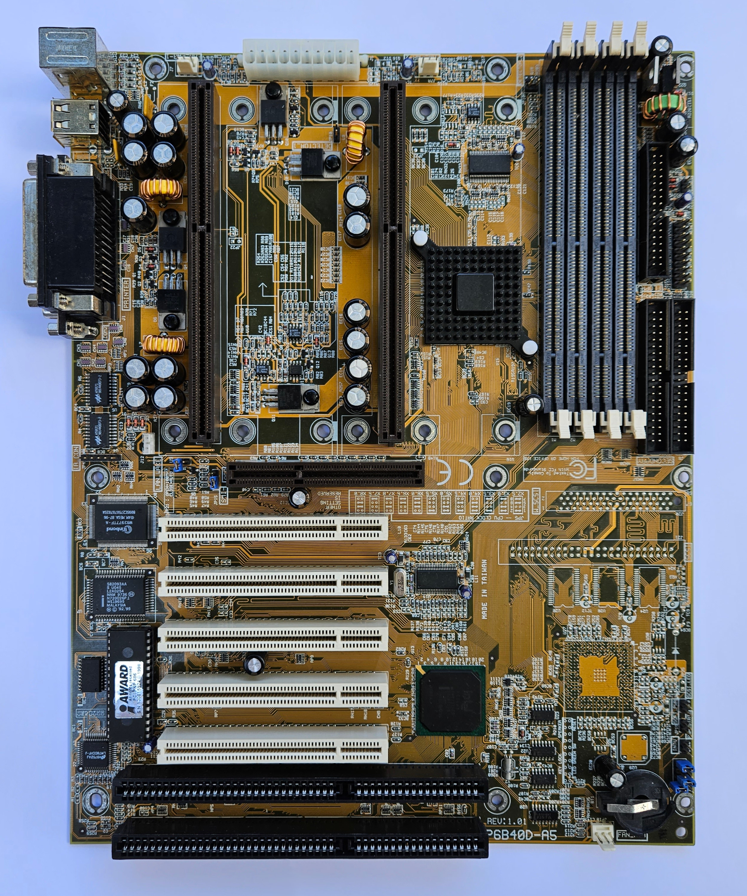 motherboard_p3_tekram_p6b40d-a5.jpg